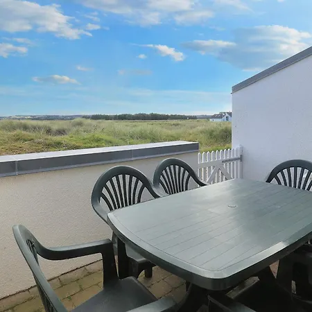Alluring In Blokhus With Swimming Pool Appartement